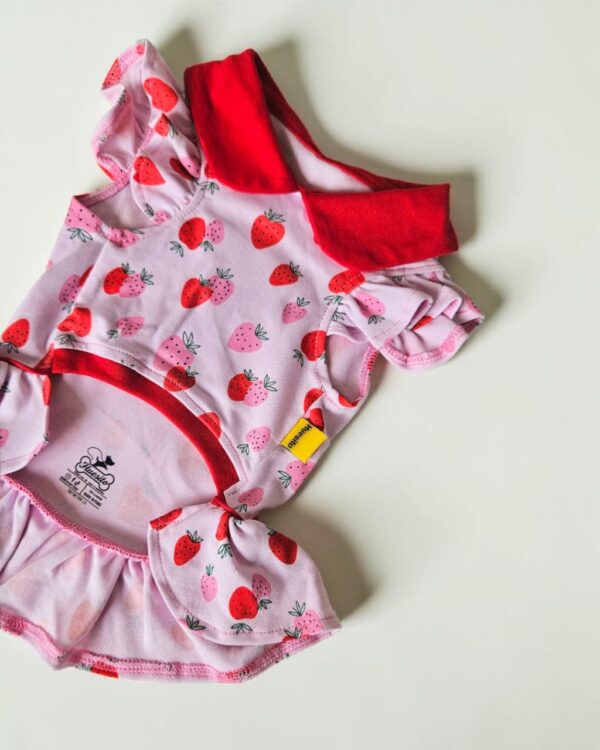 VESTIDO FRESA BEBE - Ropa para perros y gatos