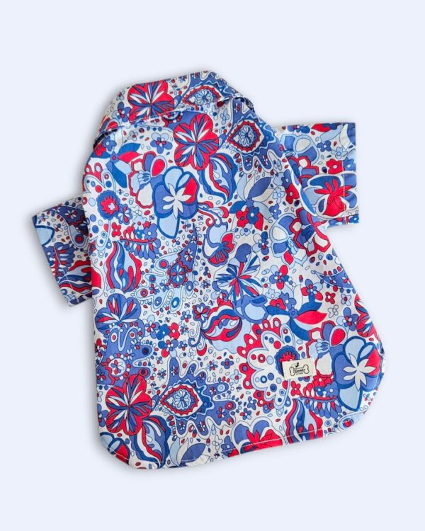 WhatsApp Image 2026-04-09 at 2.47.24 PM (1) CAMISA FLORAL RETRO - Ropa para perros y gatos