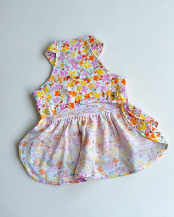 WhatsApp Image 2026-04-09 at 8.01.33 AM VESTIDO FLOWER - Ropa para perros y gatos